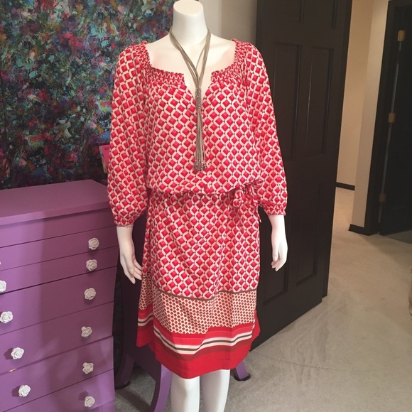 Old Navy Dresses & Skirts - Old Navy Red Pink Grey Trellis Print Dress